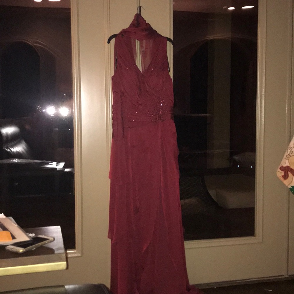 Dark red holiday or prom dress!